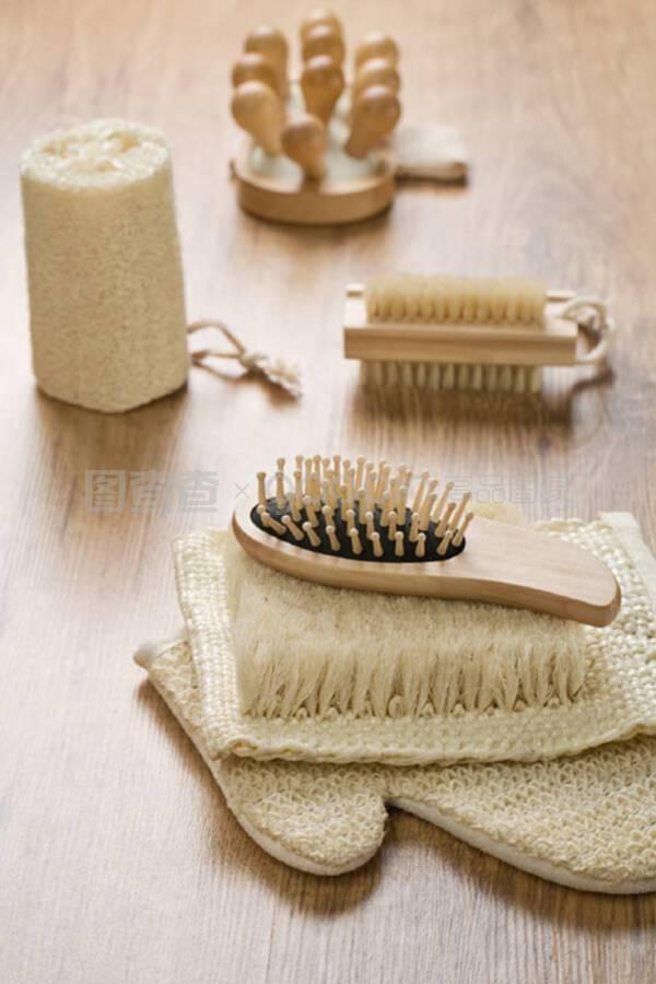 沐浴用品的組成與計(jì)算機(jī)信息技術(shù)咨詢(xún)服務(wù)的融合發(fā)展